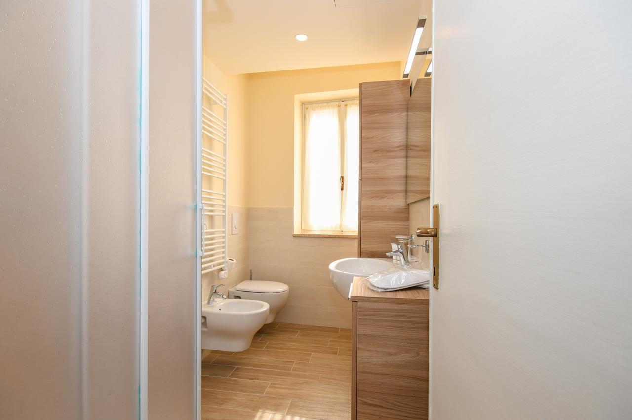 דירות דסנזאנו דל גארדה Casa Tunina מראה חיצוני תמונה